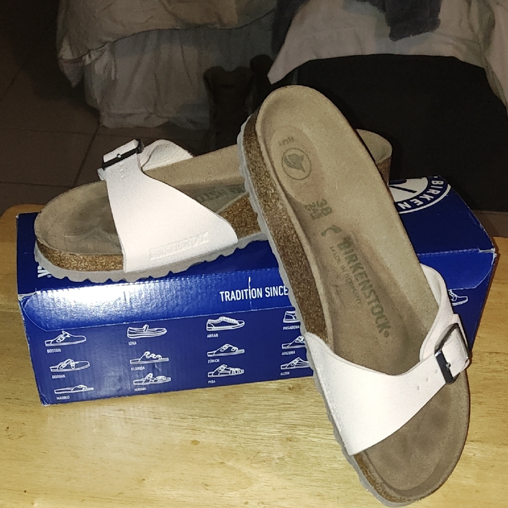 Birkenstock Women's Cream Pink Sandals